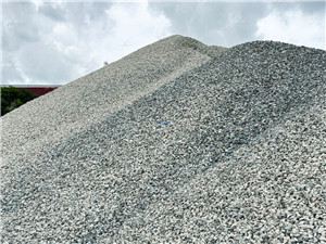 时产10001700吨迭岩石粉碎制砂机  
